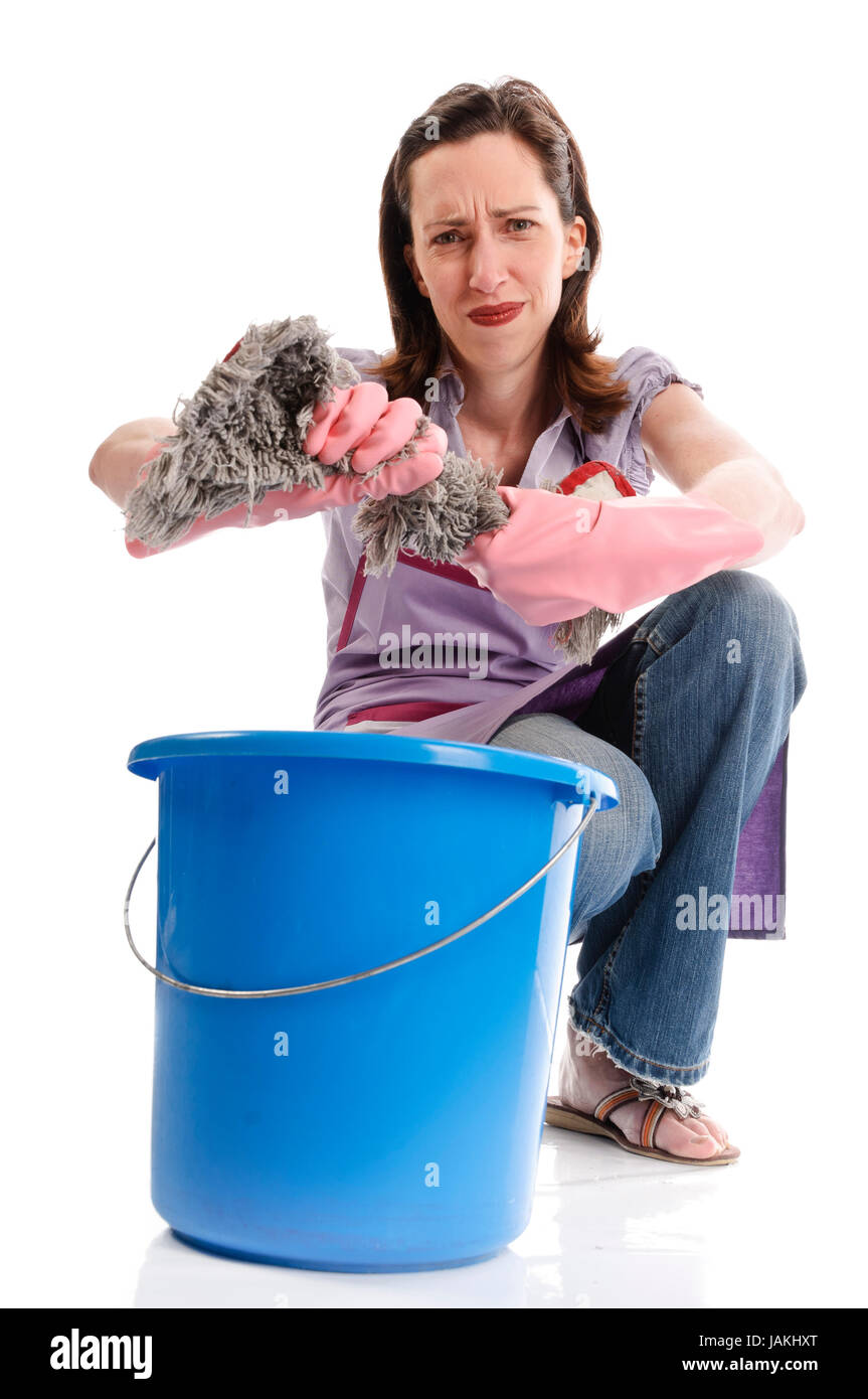 Frau mit putzmittel fotografías e imágenes de alta resolución Alamy