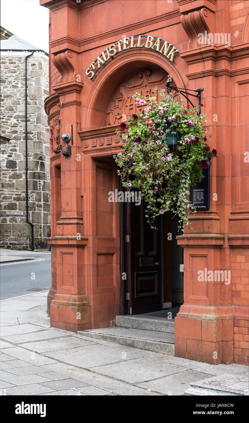 Los locales del antiguo Banco St Austell - ahora una sucursal de Natwest. St Austell Banco era un banco local, uno de muchos en los siglos XIX y XX. Foto de stock
