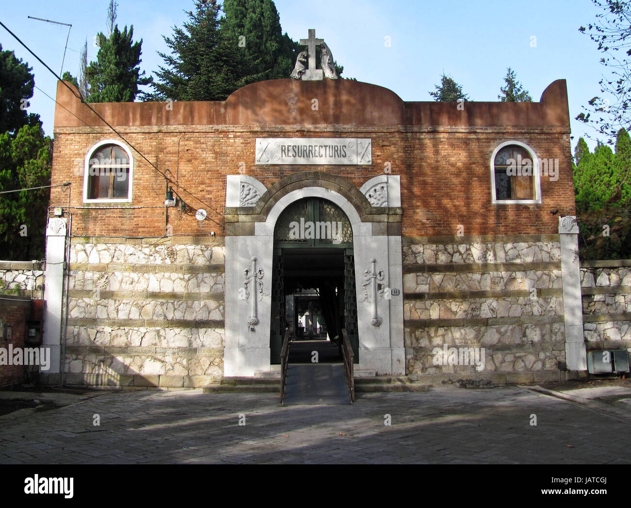 Entrada al cementerio local en Murano. Fuera del respeto, el cementerio fotos prohibidas. Foto de stock