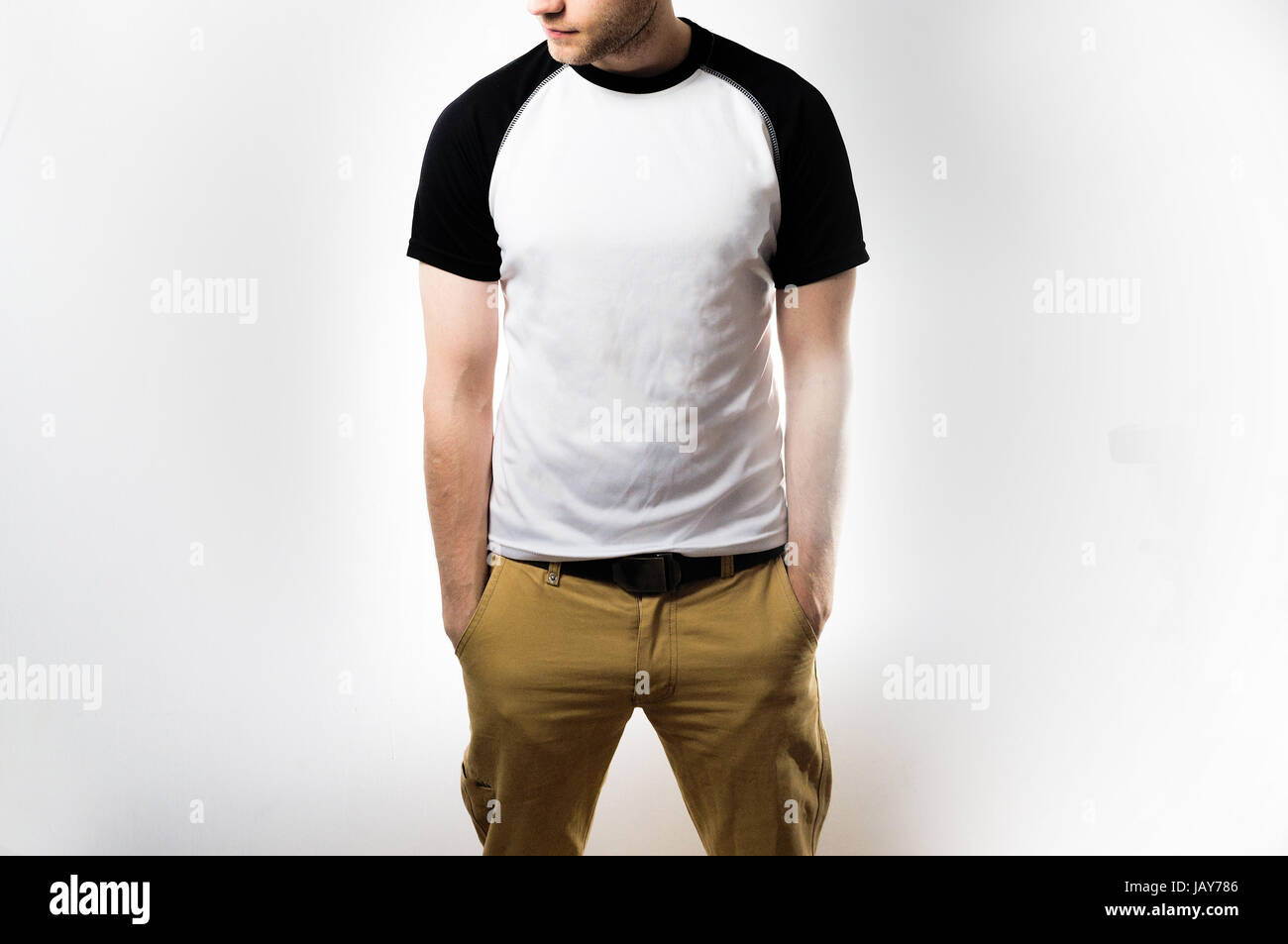 Shirt template raglan black white fotografías e imágenes de alta resolución  - Alamy
