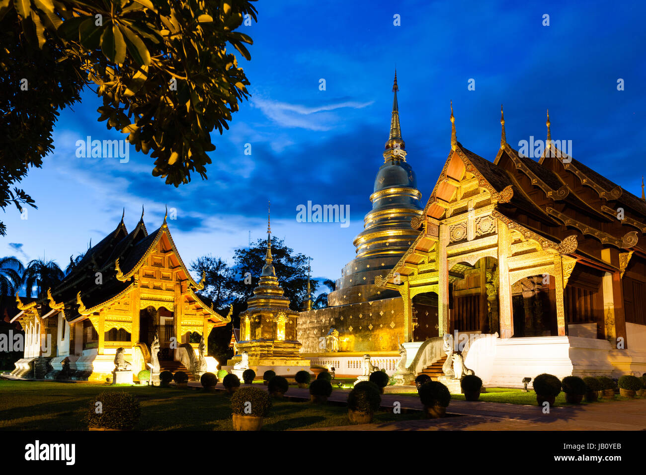 Wat Phra Singh Woramahaviharn. Templo budista en Chiang Mai, Tailandia. Foto de stock