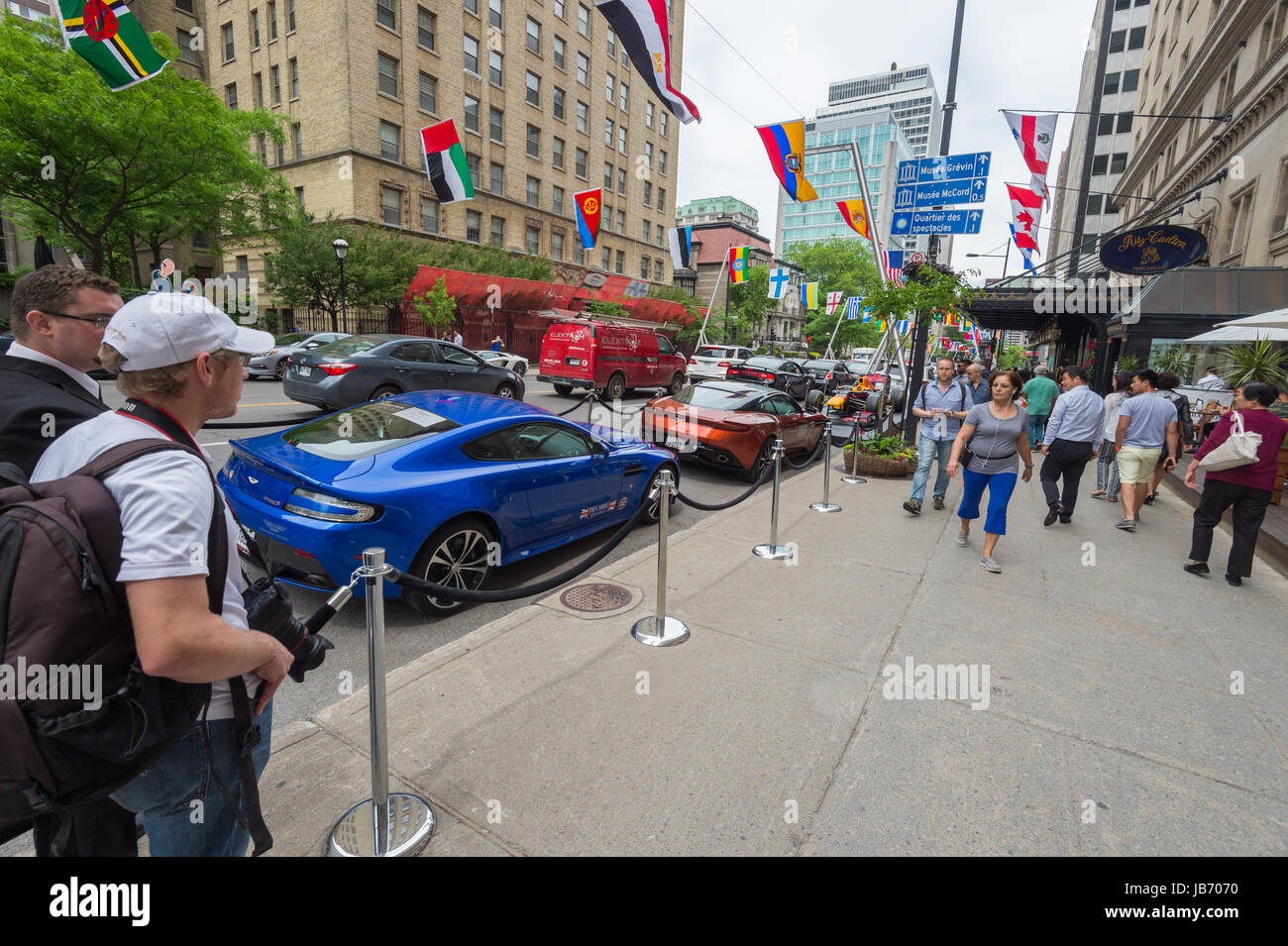 Montreal, Canadá - 9 de junio de 2017: la calle Sherbrooke en F1 Grand Prix de fin de semana: Marc Bruxelle Crédito/Alamy Live News Foto de stock