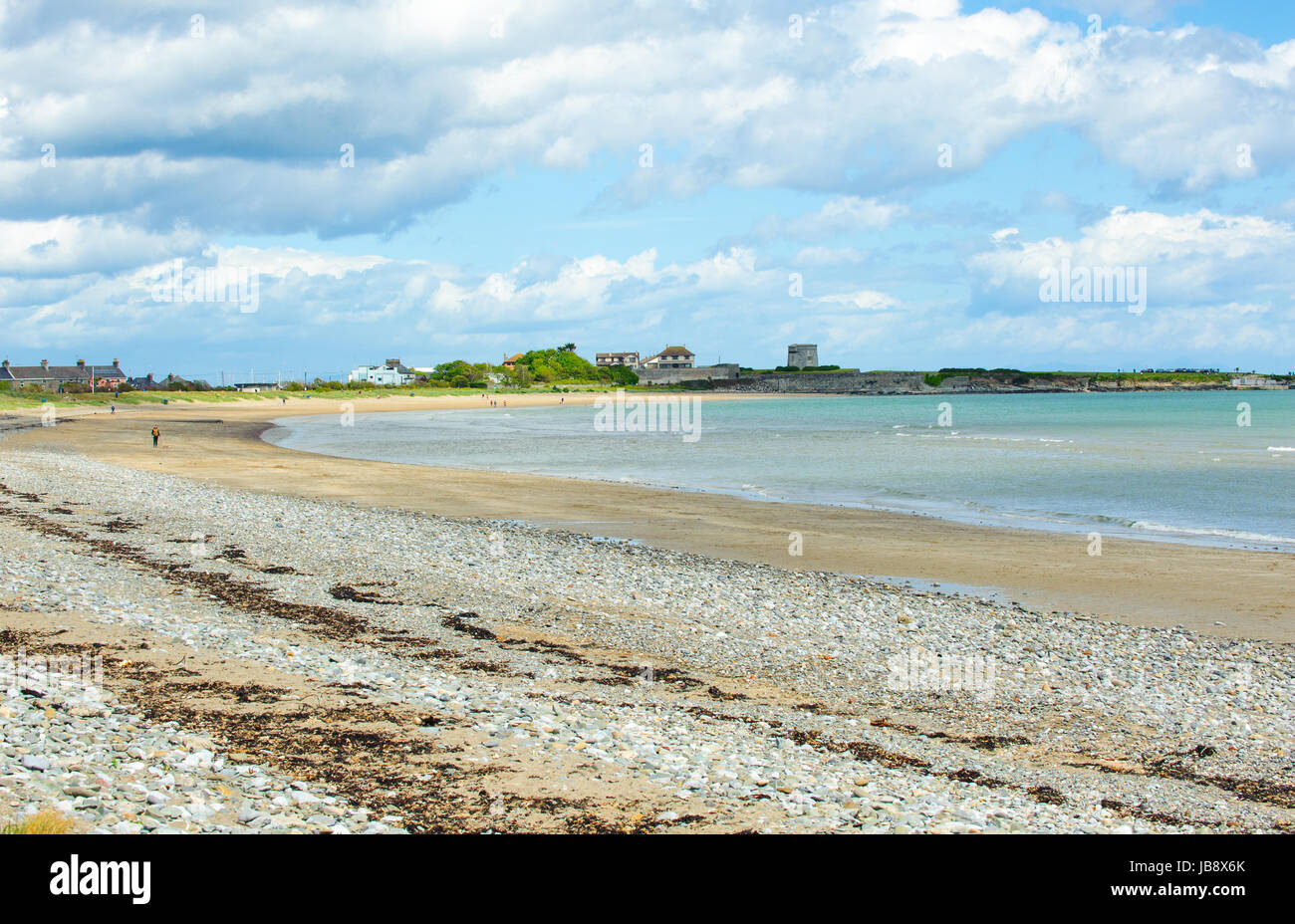 Skerries, Irlanda- vista en la playa en Skerries ciudad, condado de Dublín, Irlanda Foto de stock