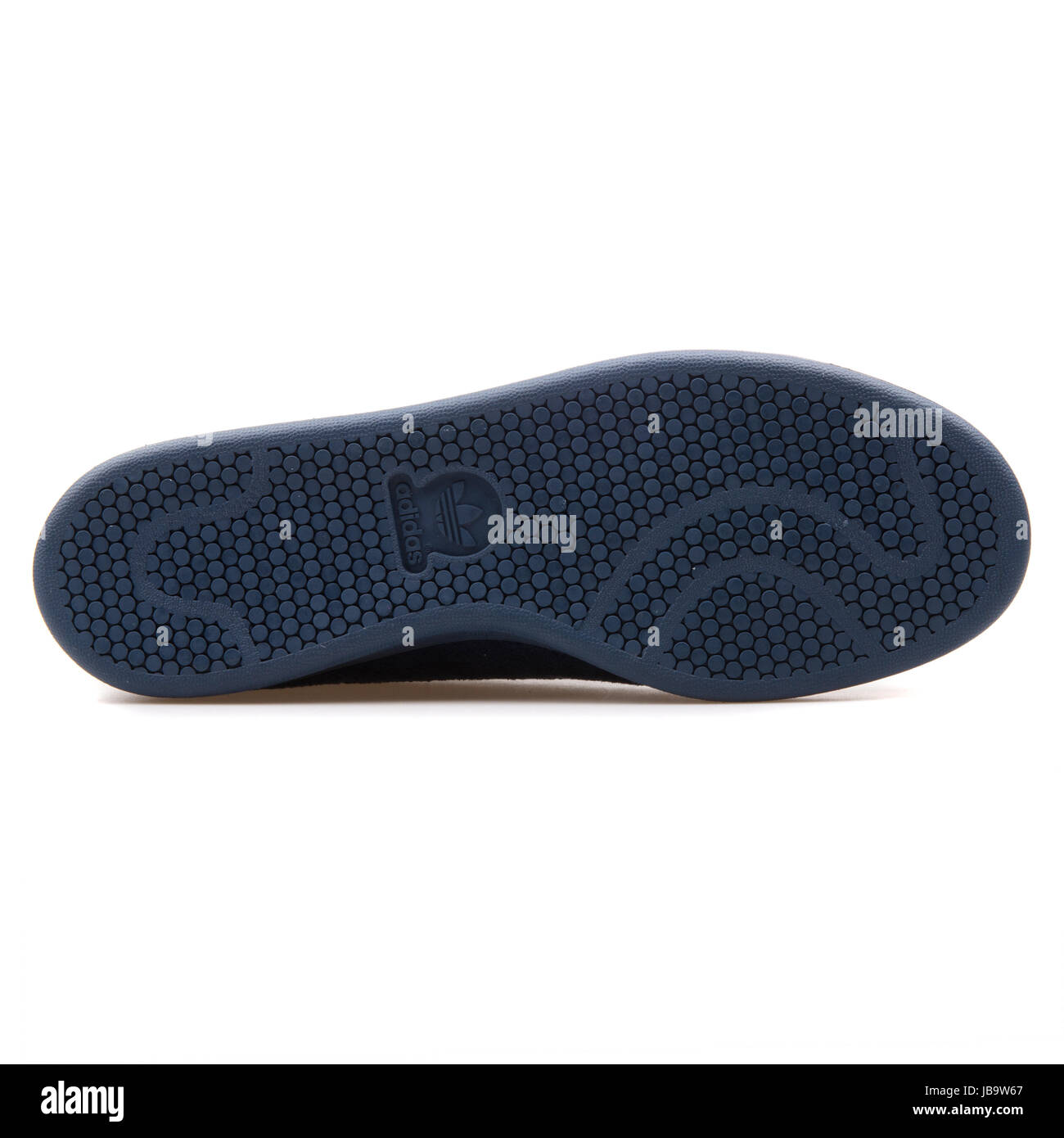Adidas Stan Smith azul marino y amarillo hombres zapatos deportivos -  B24707 Fotografía de stock - Alamy
