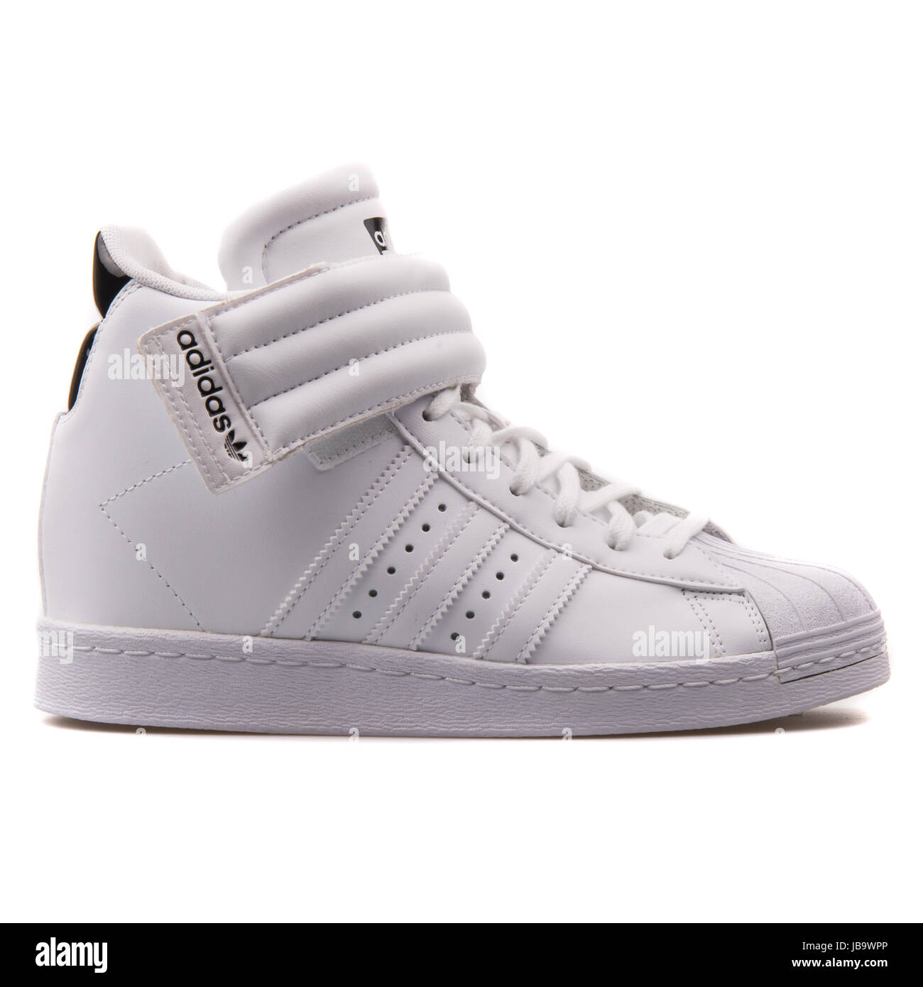 Adidas Superstar pletina W Blanco zapatos de mujer S81351 Fotografía de stock - Alamy