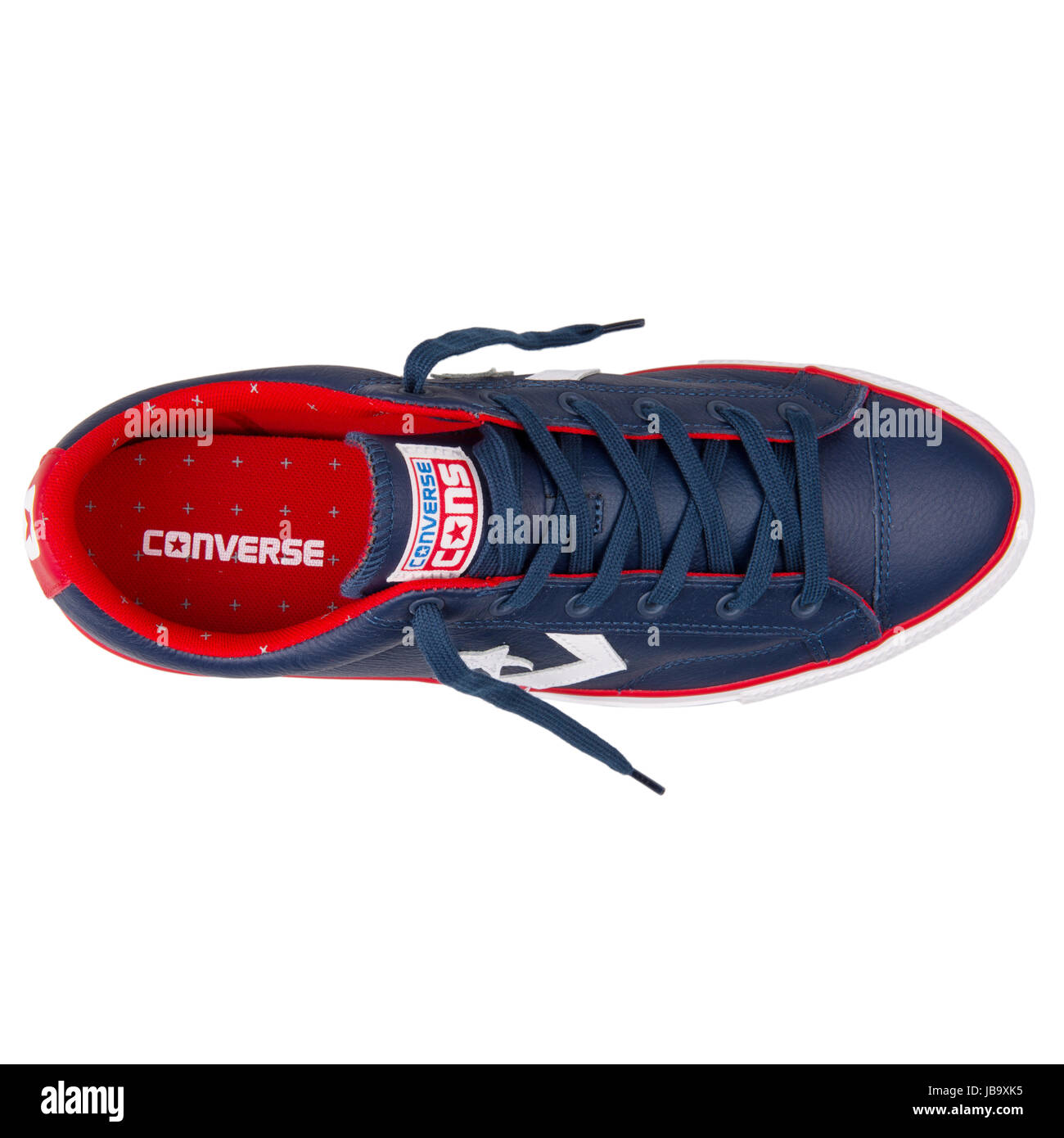 Converse Chuck Taylor All Star Player OX Noche azul y rojo zapatos Unisex -  149772C Fotografía de stock - Alamy