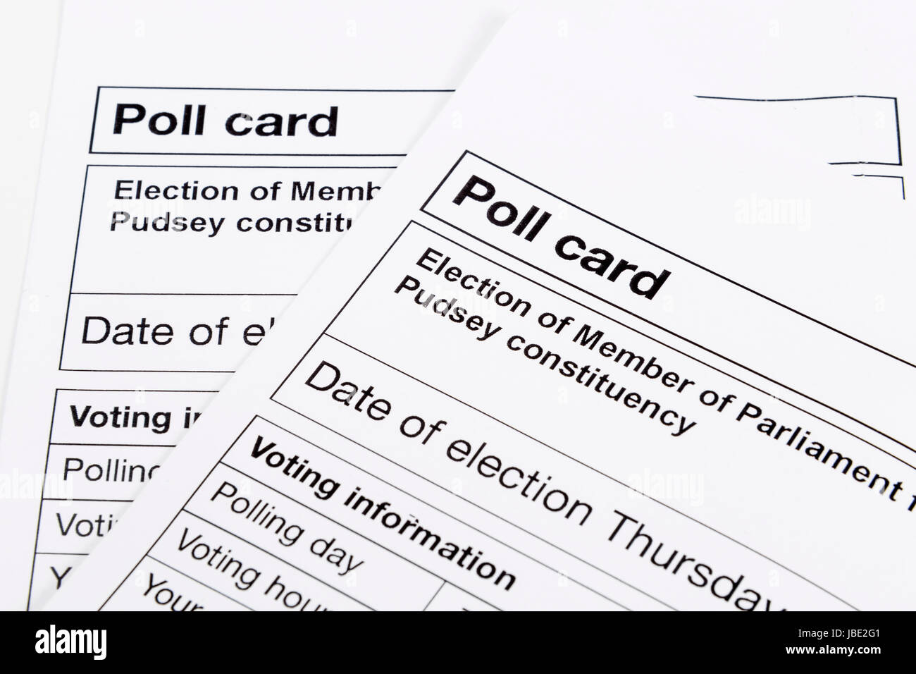 Las tarjetas de votación de la elección del Gobierno del Reino Unido de 2017 Foto de stock
