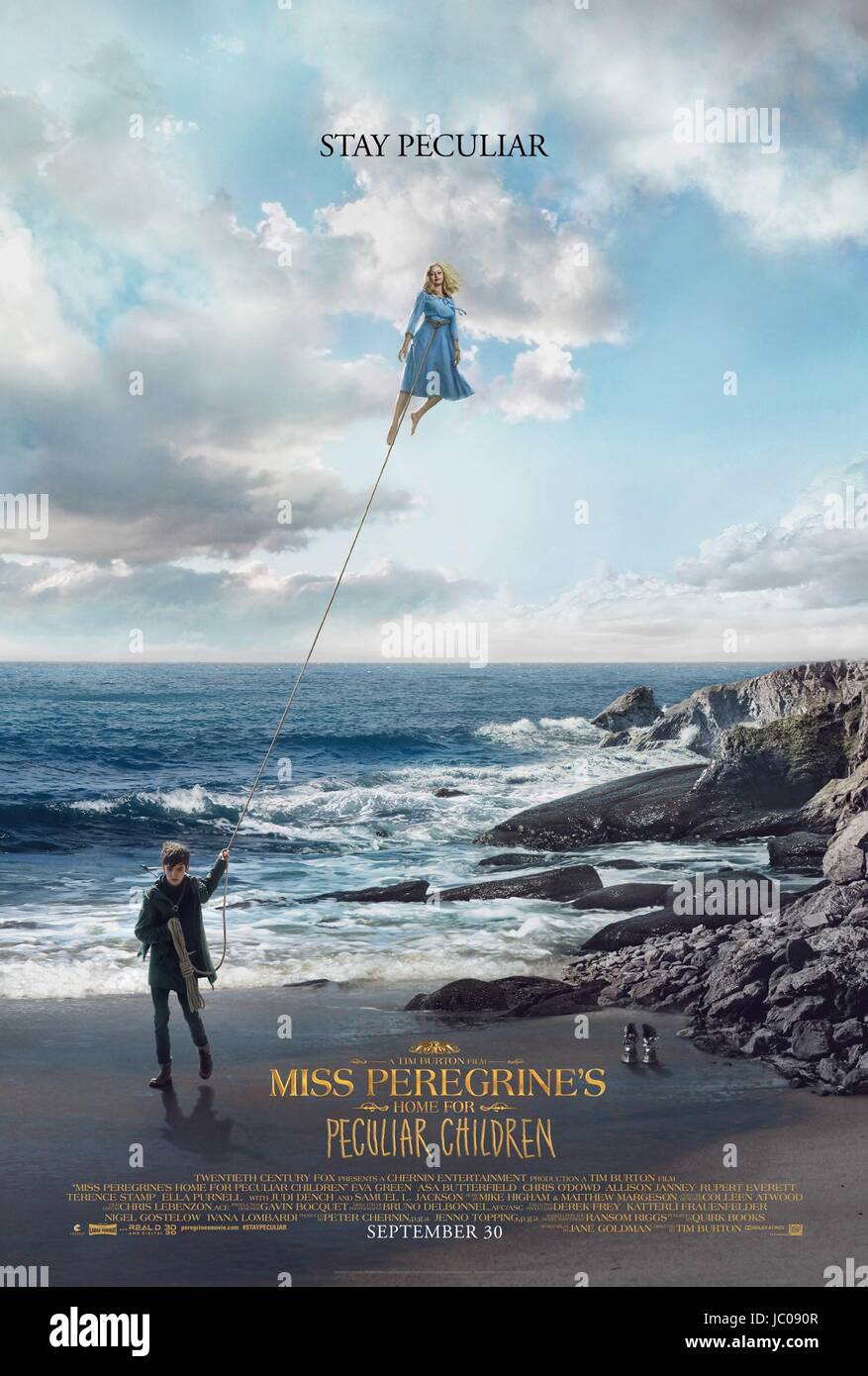 La casa de miss Peregrine para niños peculiares Año : 2016 / Reino Unido  EE.UU. Director: Tim Burton Ella Purnell, Asa Butterfield carteles de cine  (USA). Está prohibido reproducir la fotografía fuera