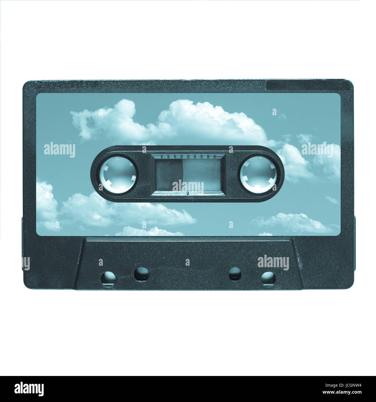 Cinta magnética para la grabación de audio de música - cielo azul con nubes  etiqueta - cool cianotipo Fotografía de stock - Alamy