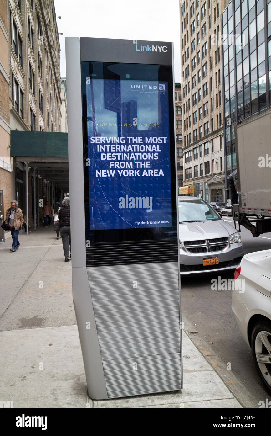 Enlace wifi público gratuito kiosco nyc la ciudad de Nueva York EE.UU. Foto de stock