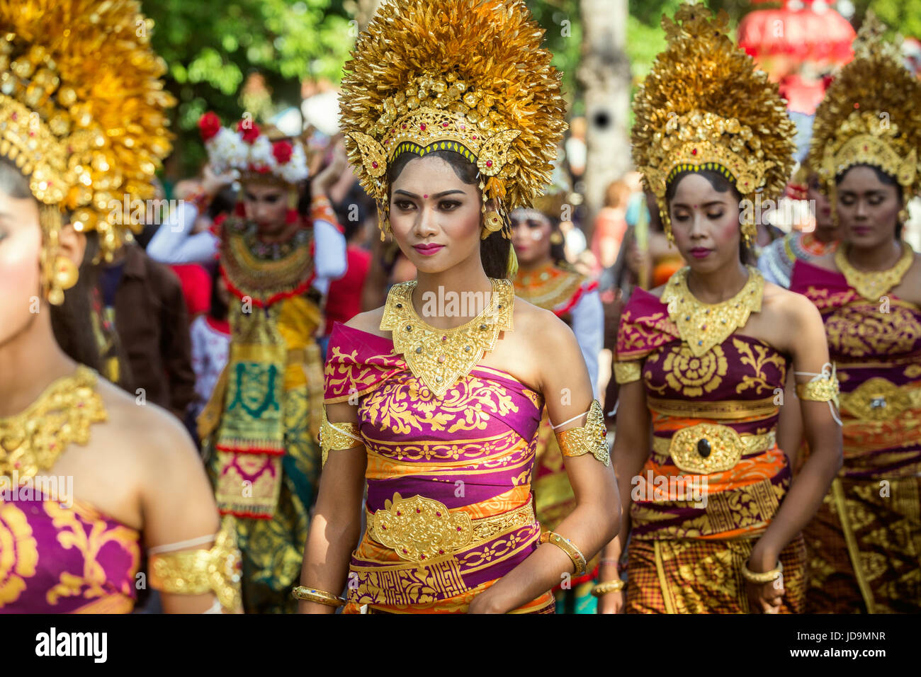 Cultura bali fotografías e imágenes de alta resolución - Alamy