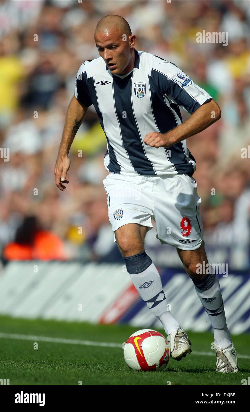 ROMAN BEDNAR West Bromwich Albion FC THE HAWTHORNS West Bromwich Inglaterra 13 de septiembre de 2008 Foto de stock