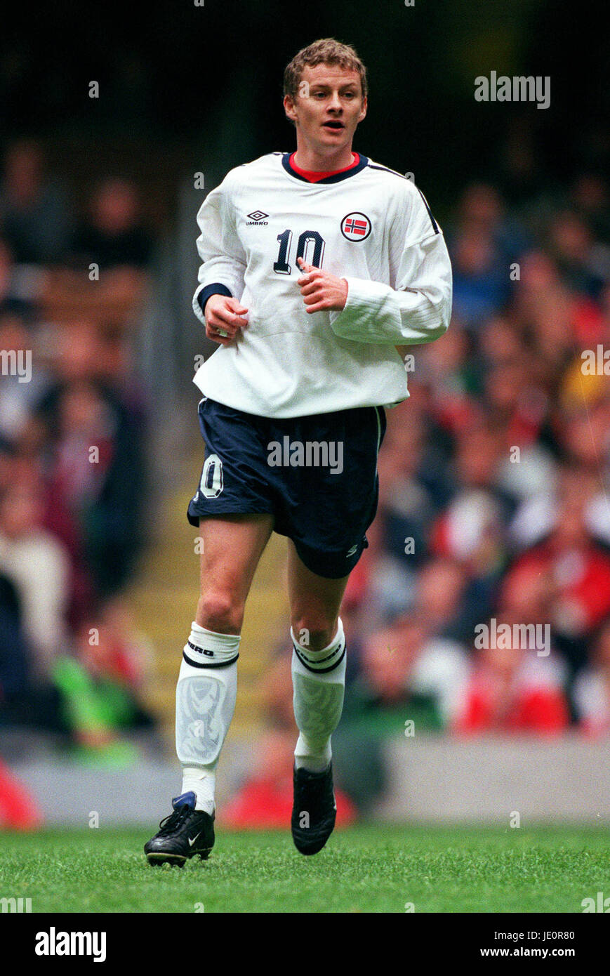 [Imagen: ole-gunnar-solskjaer-de-noruega-y-el-man...je0r80.jpg]