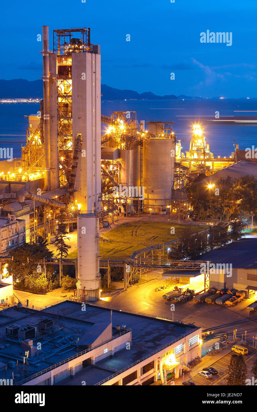 Planta de cemento, hormigón o fábrica de cemento, la industria pesada o