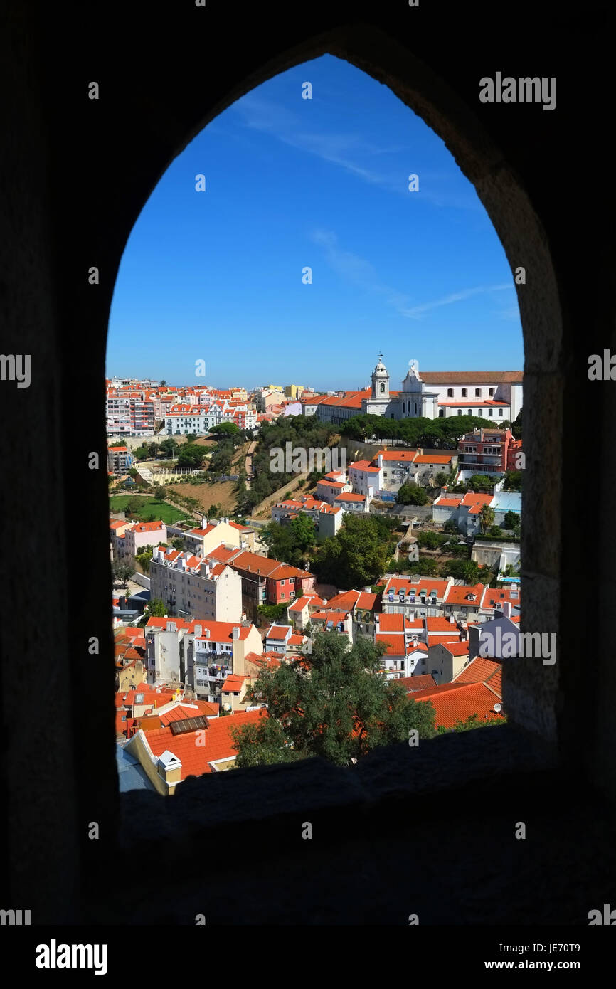 Vista de Lisboa desde el Castillo de San Jorge Portugal moriscos Foto de stock