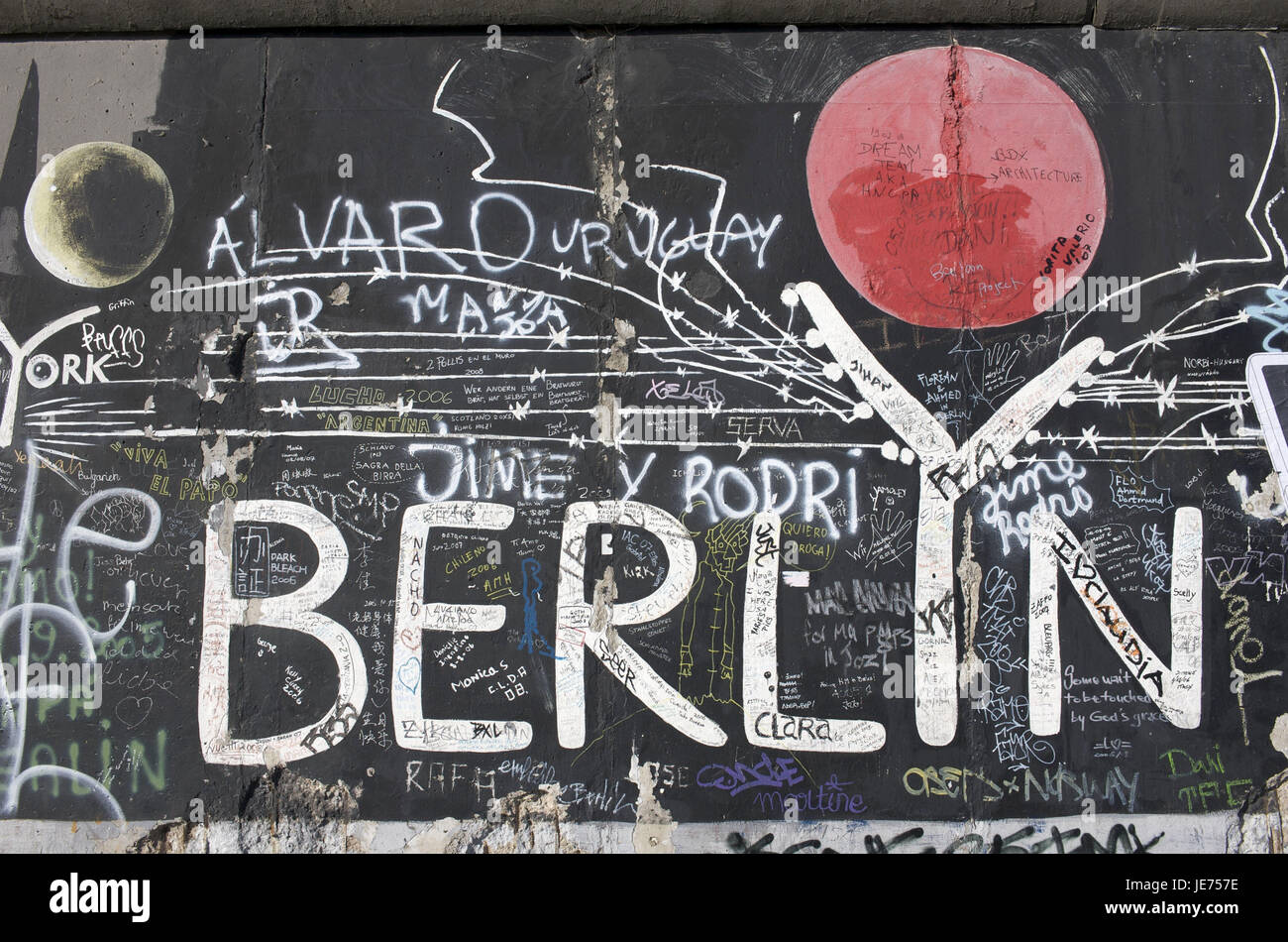 Alemania, Berlín Friedrich's Grove, el graffiti en el muro de Berlín, Foto de stock