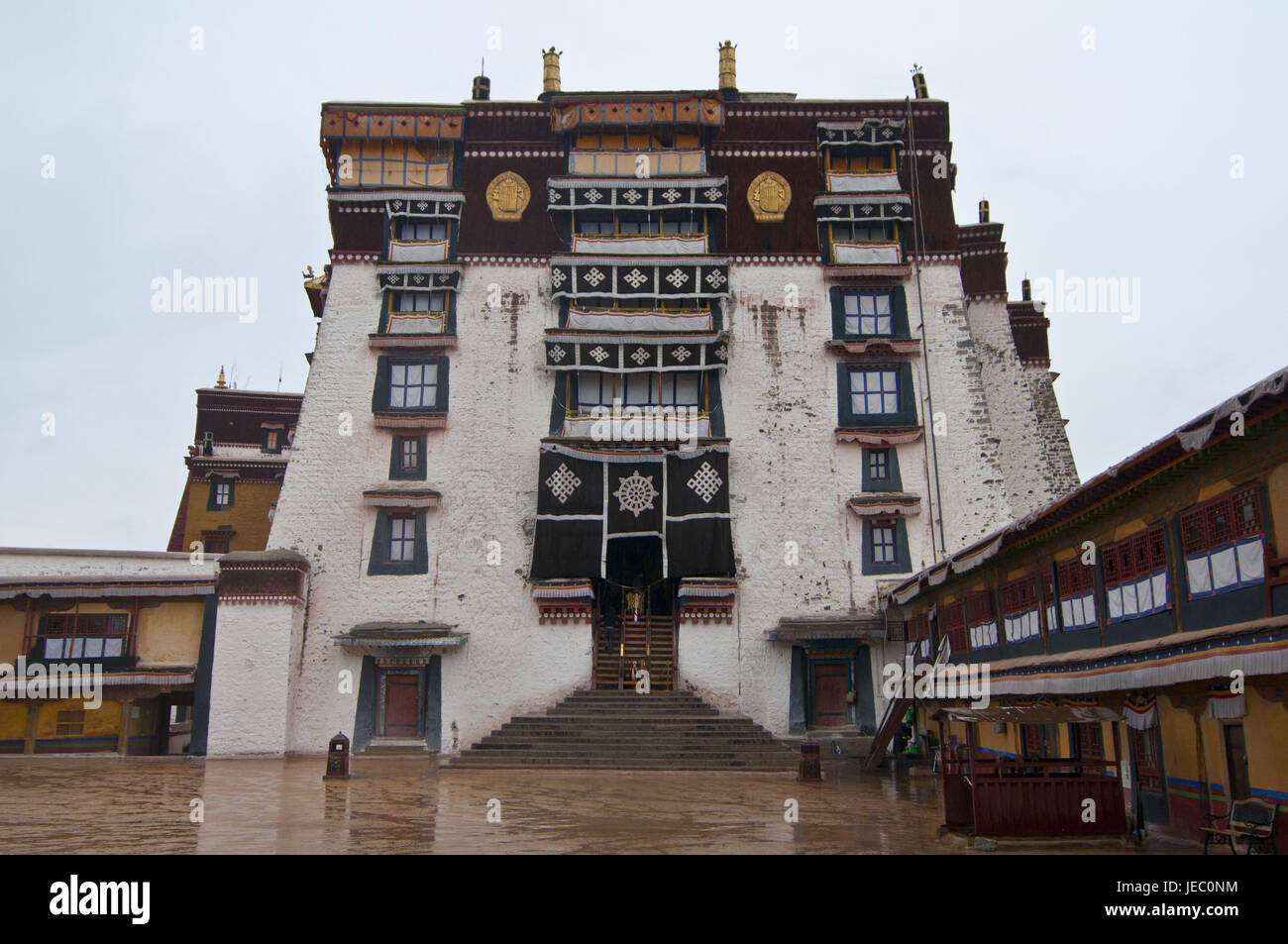 Palacio Potala en Lhasa, Tibet, Asia Foto de stock