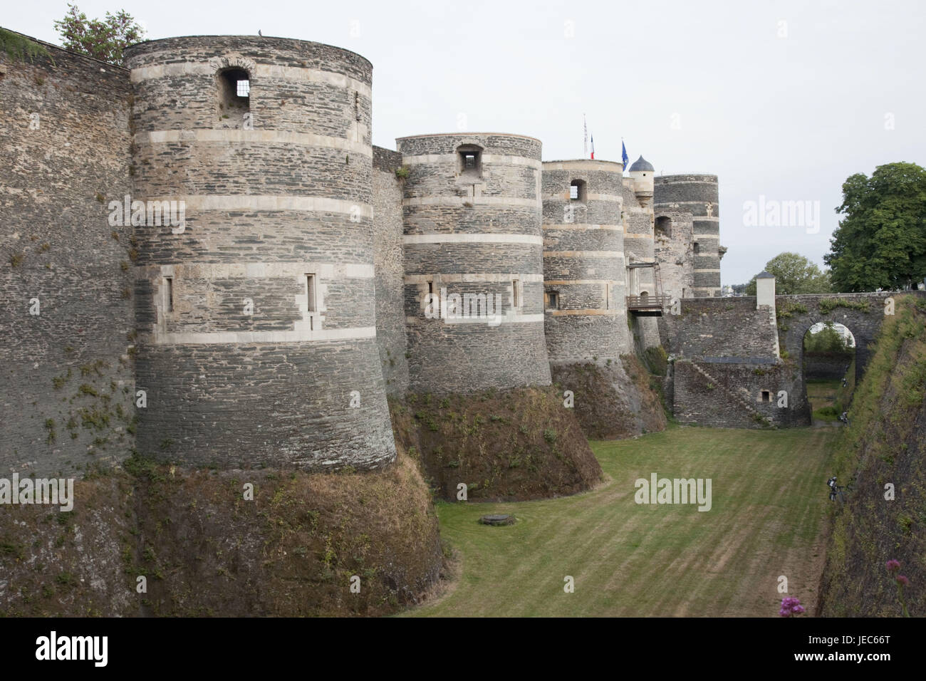 Francia, el valle del Loira, bloqueo en Angers, fuera, torres, murallas, bloqueo Foto de stock