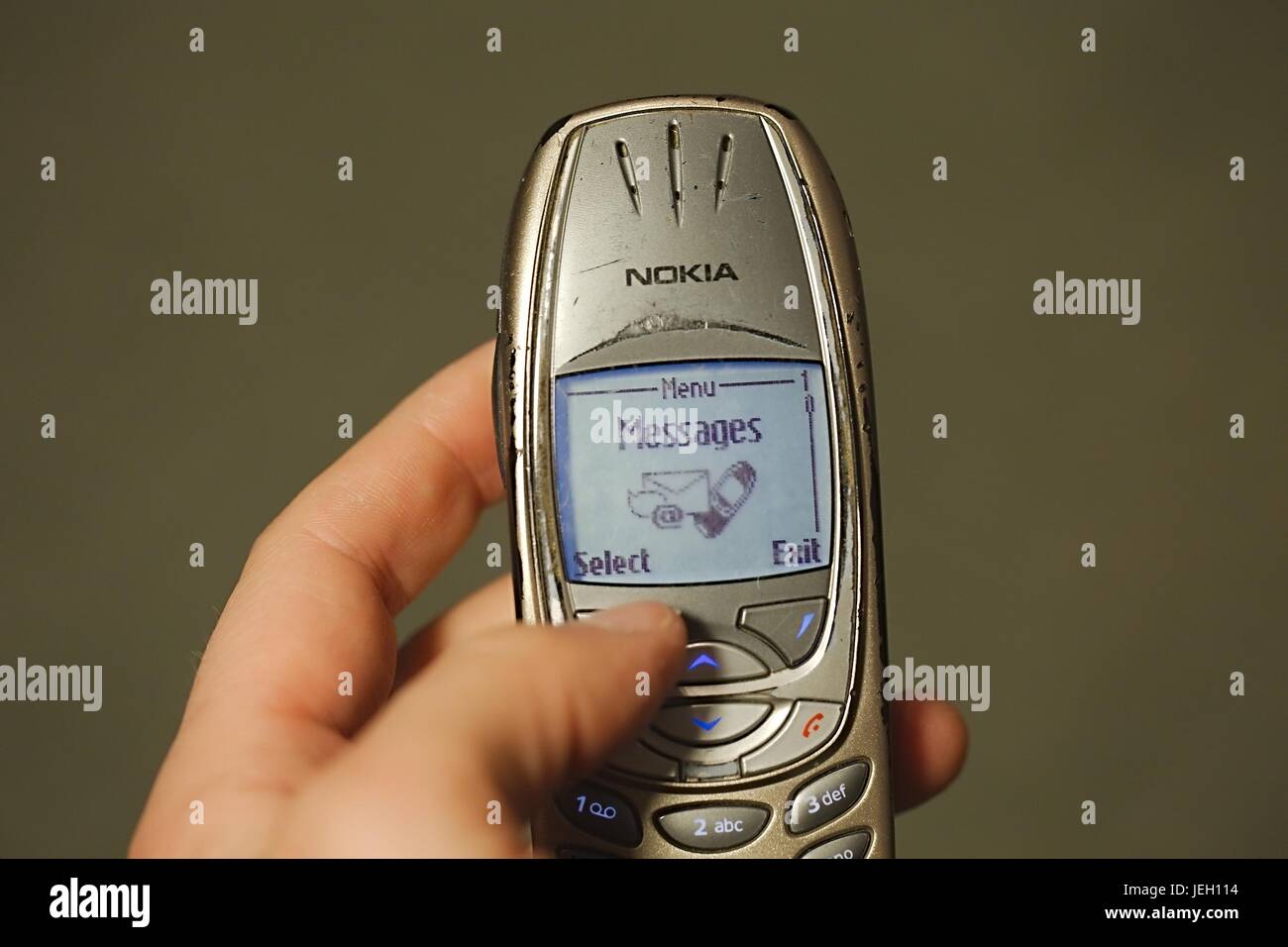 Antiguo teléfono móvil Nokia Foto de stock