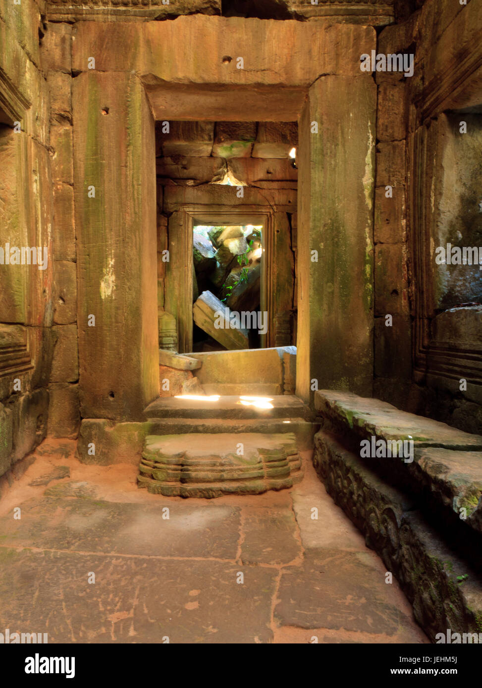 Corredor en un templo de Ankor Wat Foto de stock