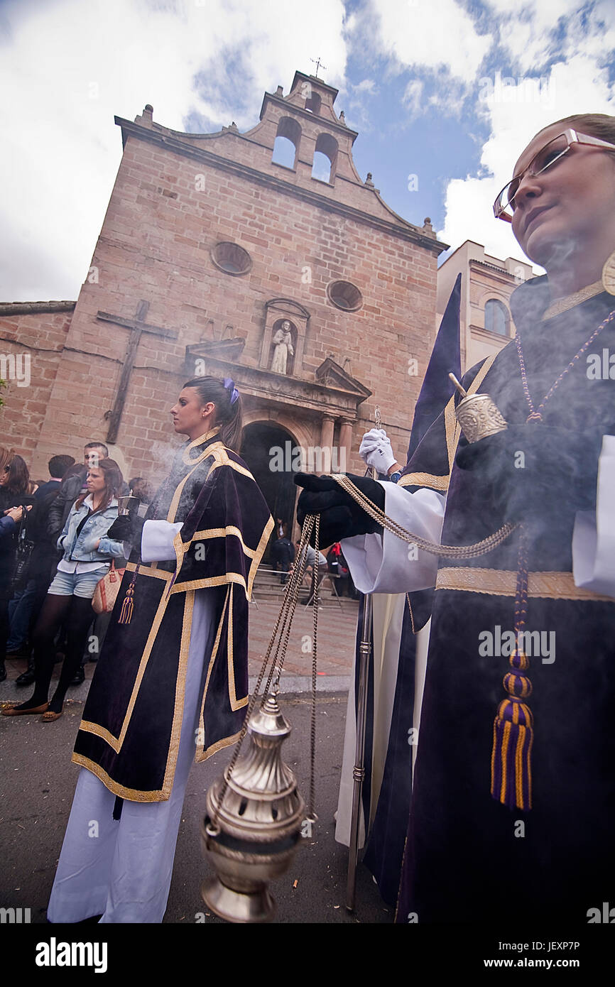Incensario de plata o alpaca para quemar incienso en la semana santa,  España Fotografía de stock - Alamy