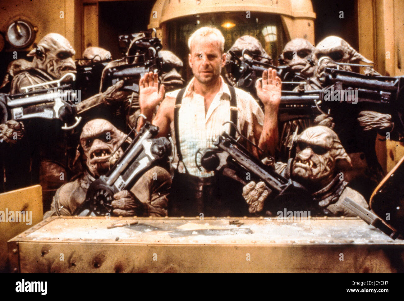 The fifth element 1997 fotografías e imágenes de alta resolución Alamy