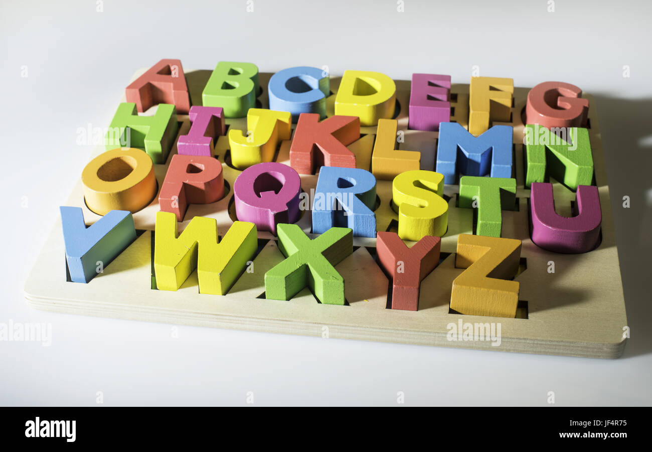 Alfabeto latino cartas multicolores Foto de stock