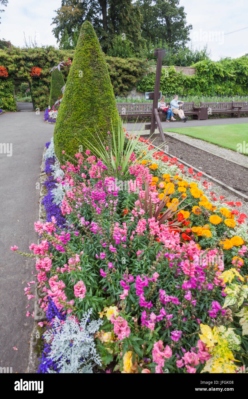 Escocia, Glasgow, Bellahouston Park, Casa para un amante del arte, el jardín amurallado Foto de stock