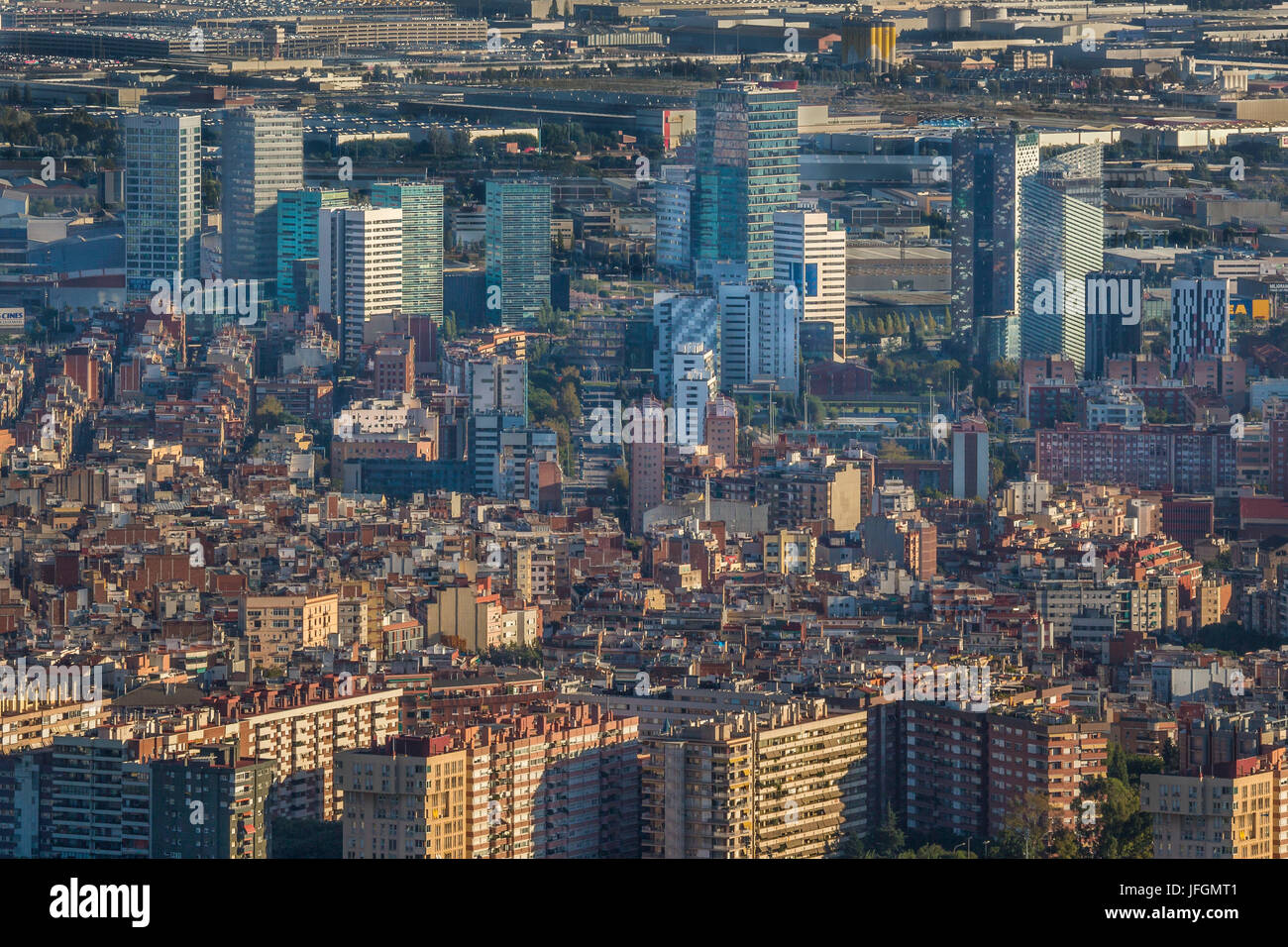 España, Cataluña, área metropolitana de Barcelona, Hospitalet del horizonte de la ciudad Foto de stock