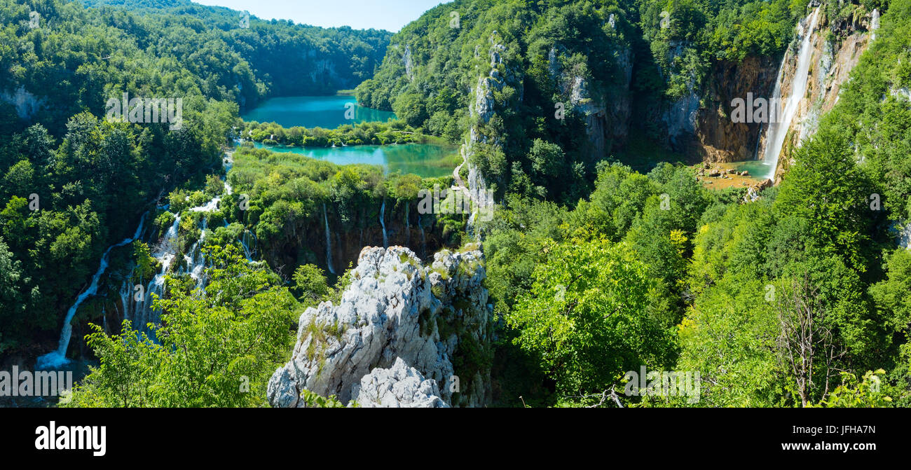 Parque Nacional de los Lagos de Plitvice (Croacia) panorama. Foto de stock