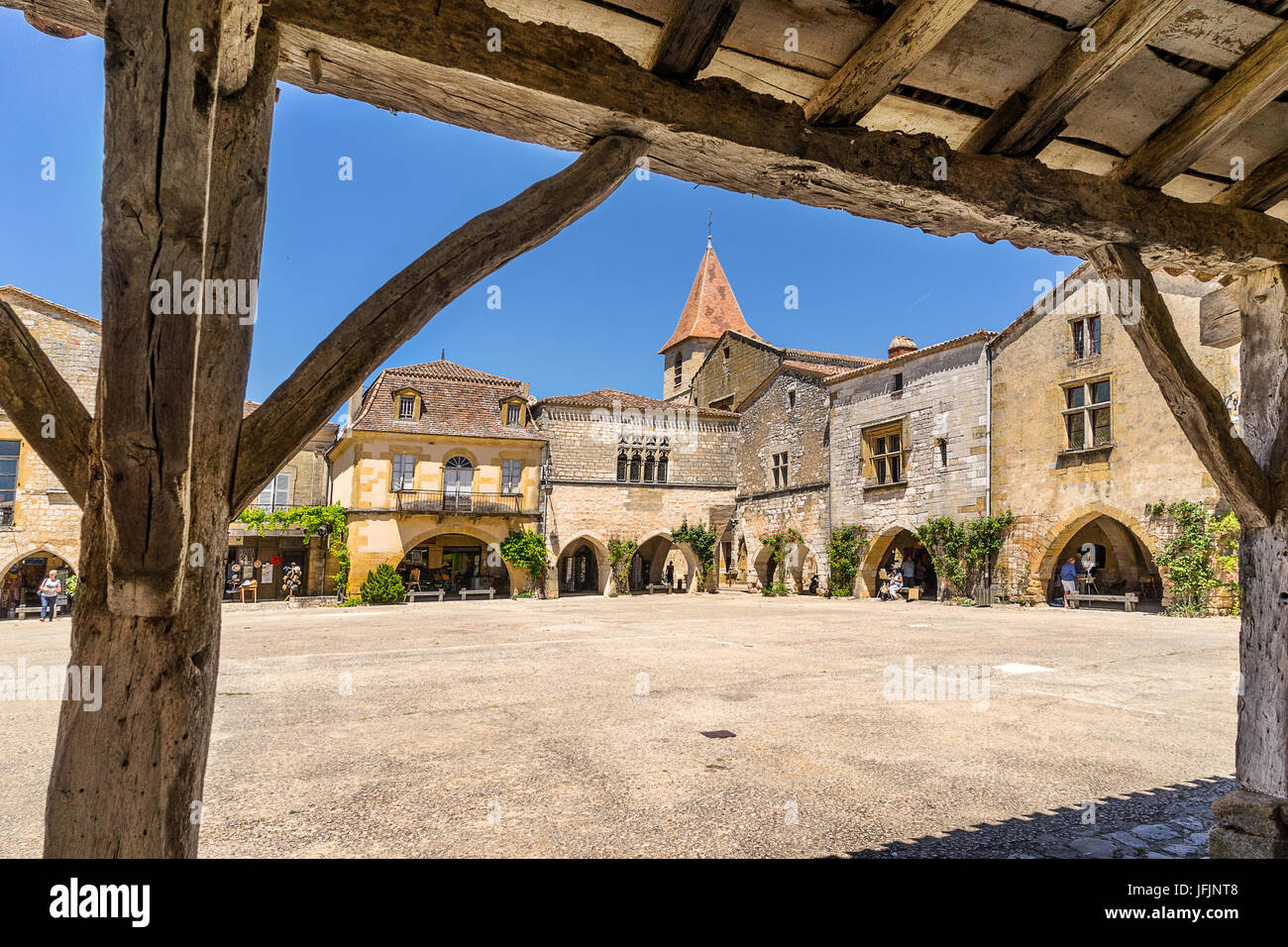 Monpazier Dordogne en el sur oeste de Francia Foto de stock