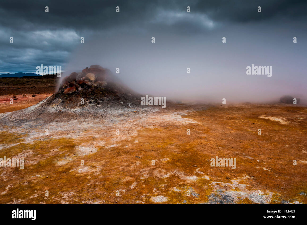 Área geotérmica Hverir cerca del lago Myvatn, Islandia, Europa, fumarolas, Foto de stock