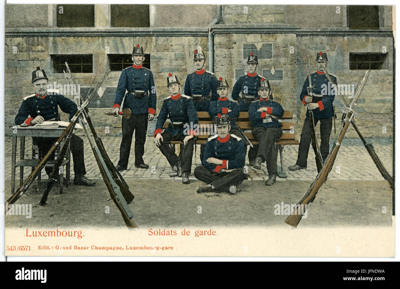 06571-Luxemburgo-1905-Soldats de garde-Brück & Sohn Kunstverlag Foto de stock