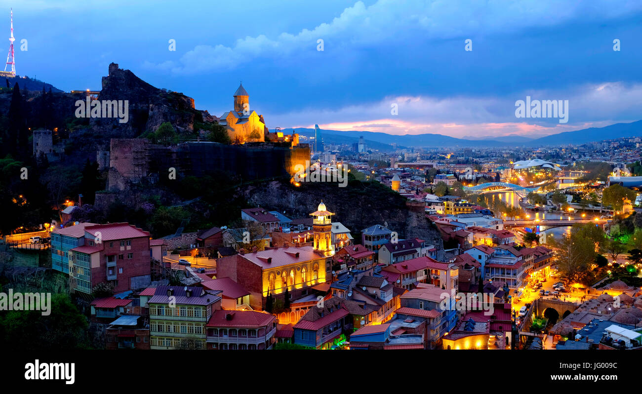 Vista de Tbilisi, Georgia Foto de stock