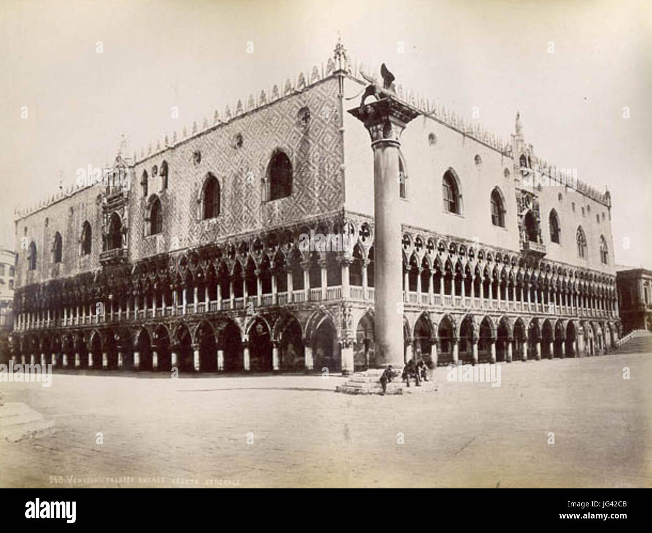 Carlo Naya 281816-188 9 - n. 253 - Venezia - Palazzo Ducale veduta generale Foto de stock