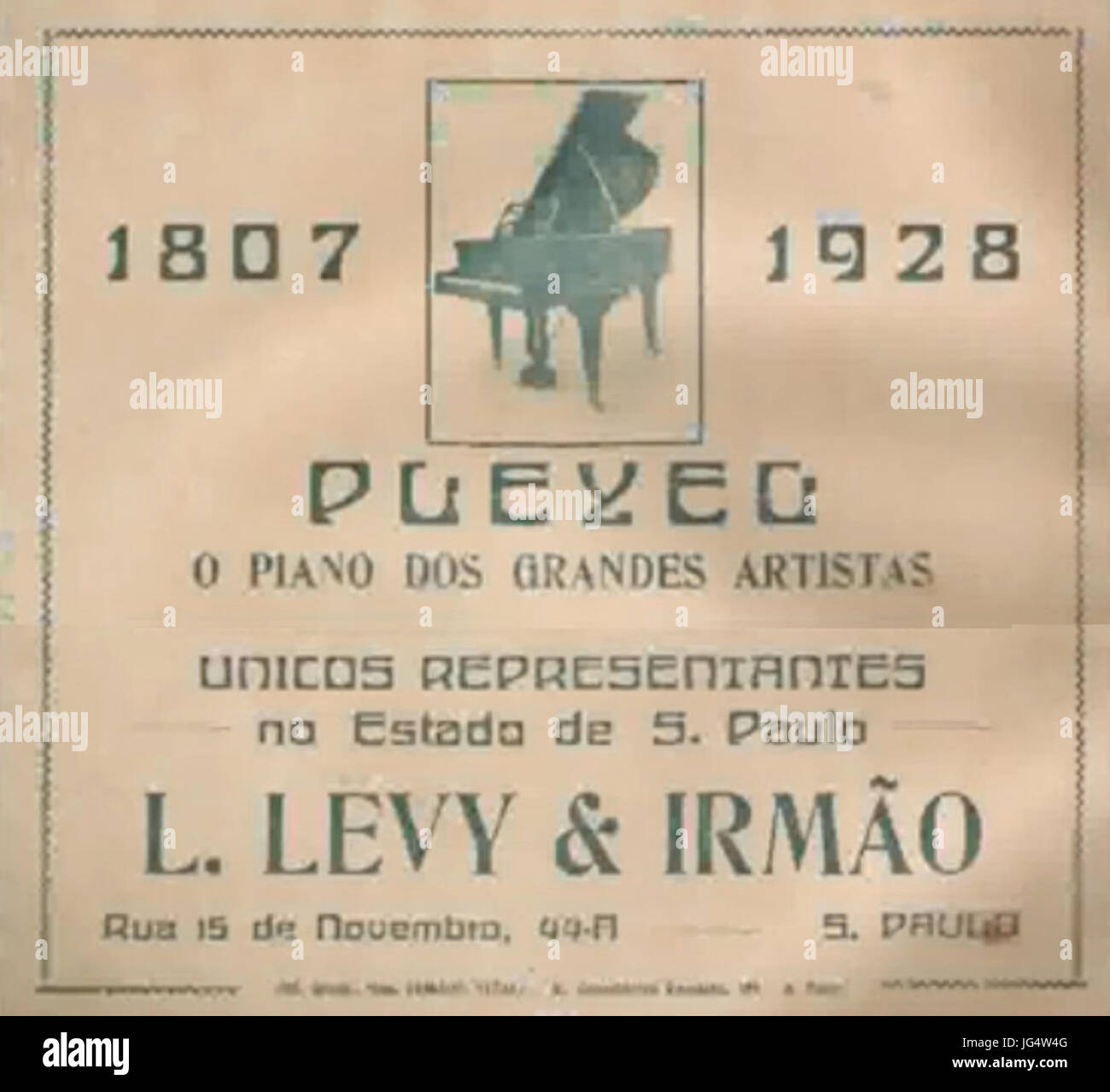 Pleyel piano fotografías e imágenes de alta resolución - Alamy