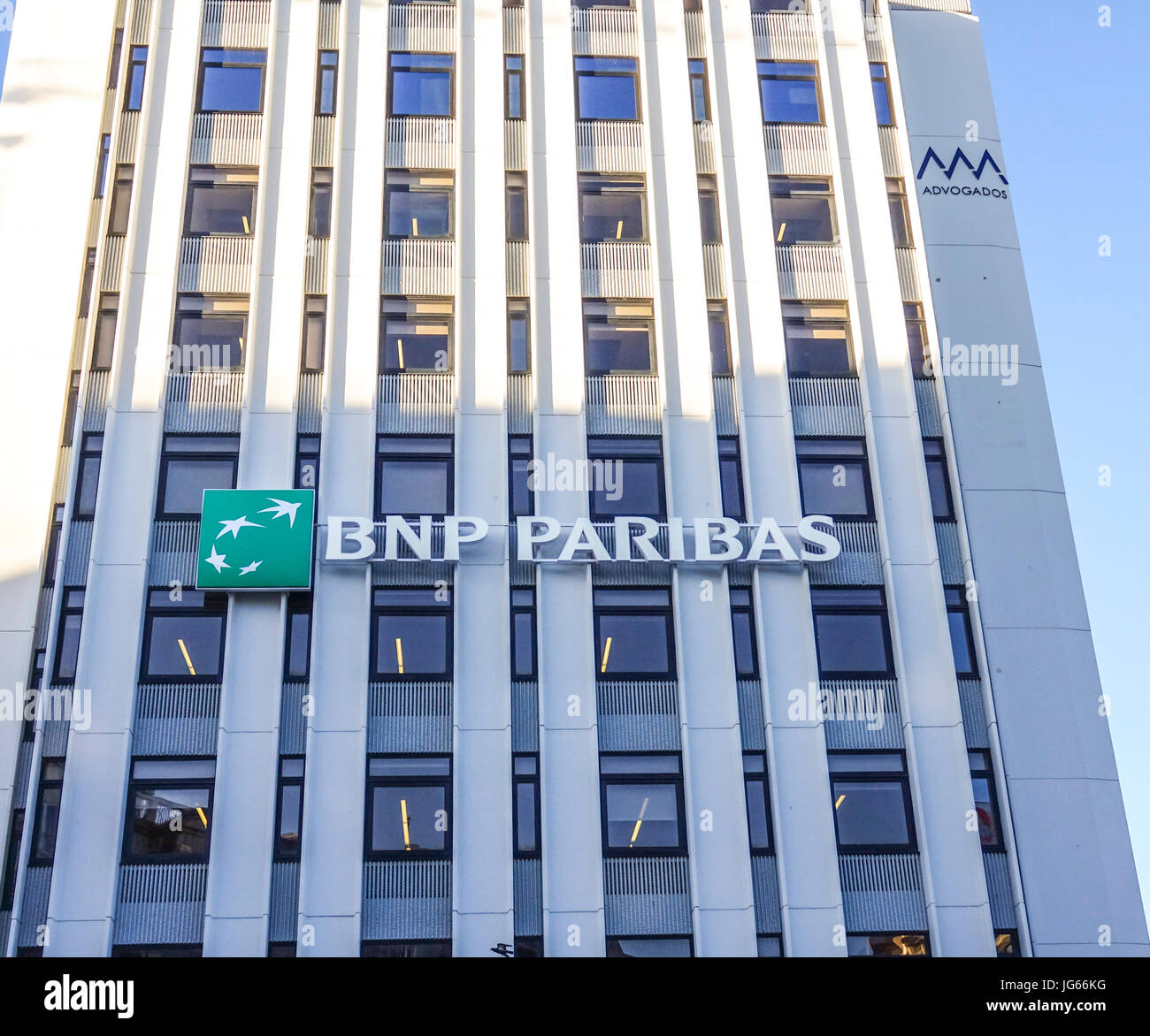 El banco BNP Paribas edificio en Lisboa - Lisboa - Portugal Foto de stock