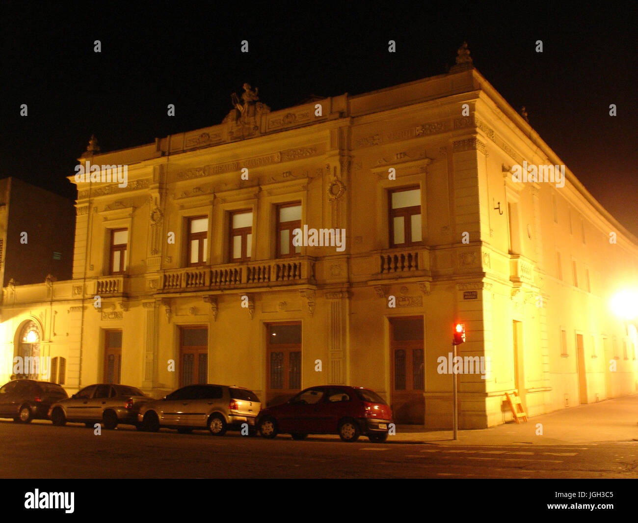 Guarany teatro, noche de 2010, el litoral, Centro, Santos, São Paulo, Brasil. Foto de stock