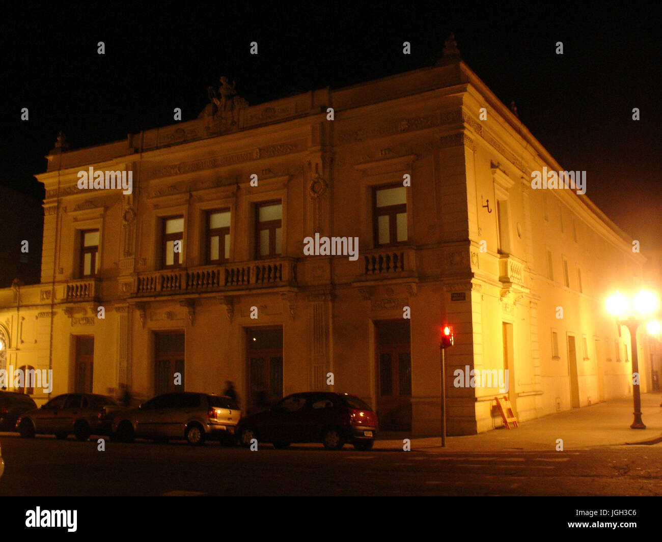 Guarany teatro, noche de 2010, el litoral, Centro, Santos, São Paulo, Brasil. Foto de stock