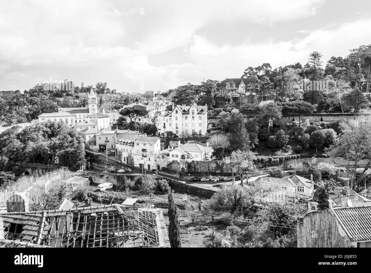 Centro Municipal de Sintra desde el palacion nacional (Portugal) Foto de stock