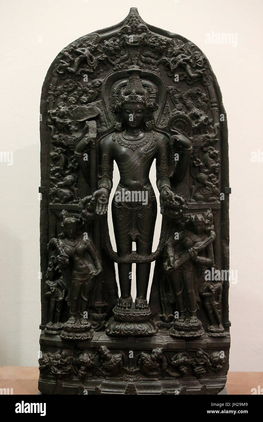 El Victoria and Albert Museum. Vishnu. 1100-1200. Período de pala. Lutitas. Bengala. Reino Unido. Foto de stock