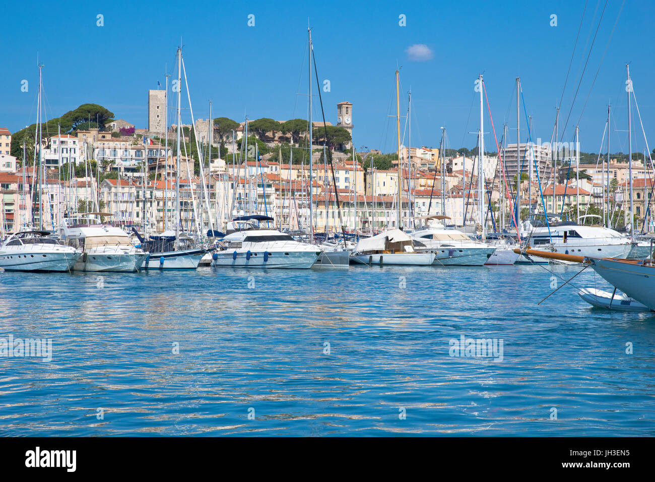 Puerto Viejo, Le Suquet, Cannes, Francia Foto de stock
