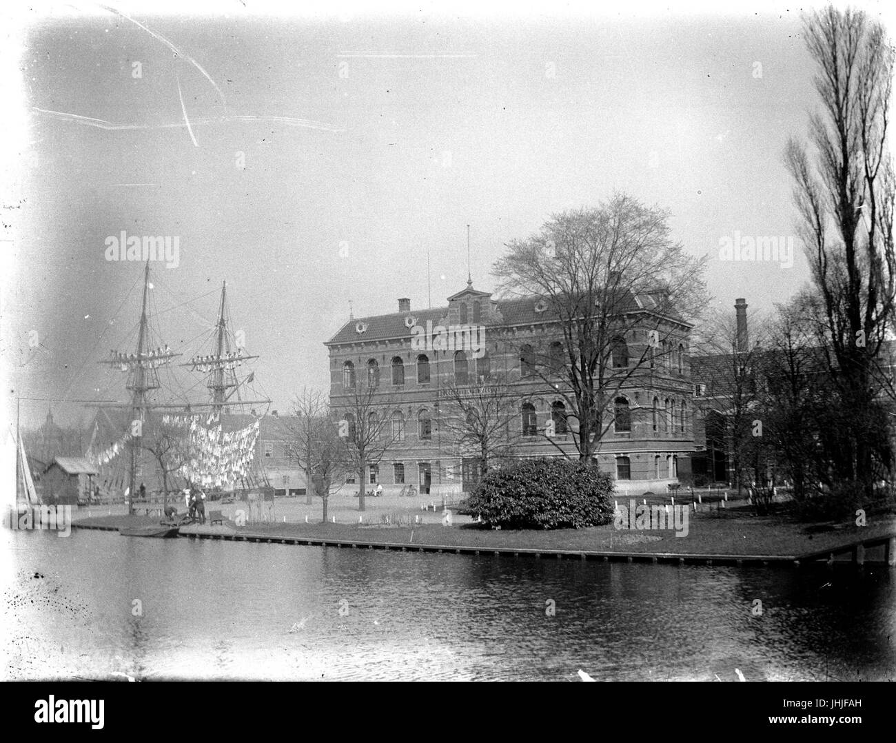 LEI001014734 ErfgoedLeiden Zeevaartschool Prins Hendrik aan het Galgewater Foto de stock