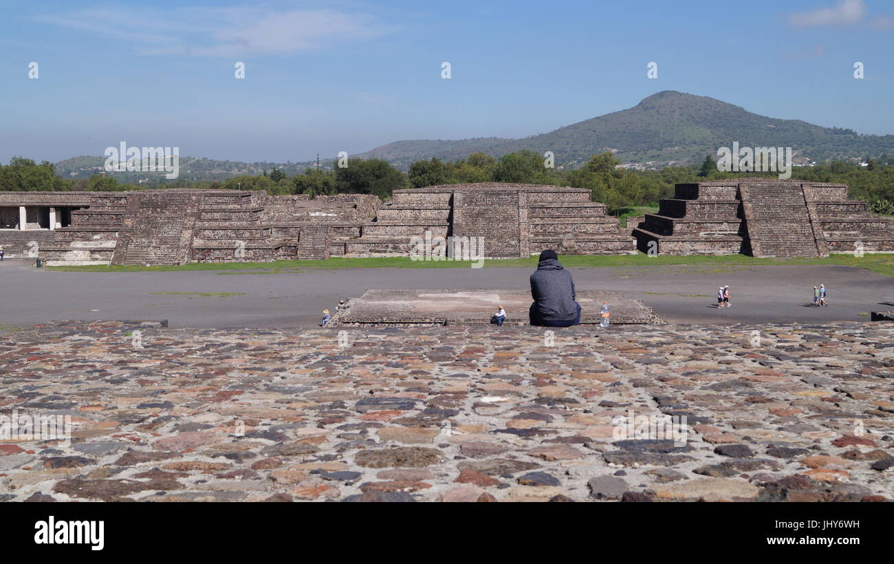 Teotihuacán ciudad de los dioses, hermosa arquitectura y la belleza de la cultura mexicana que le dejará sin palabras al contemplar las pirámides de la... Foto de stock