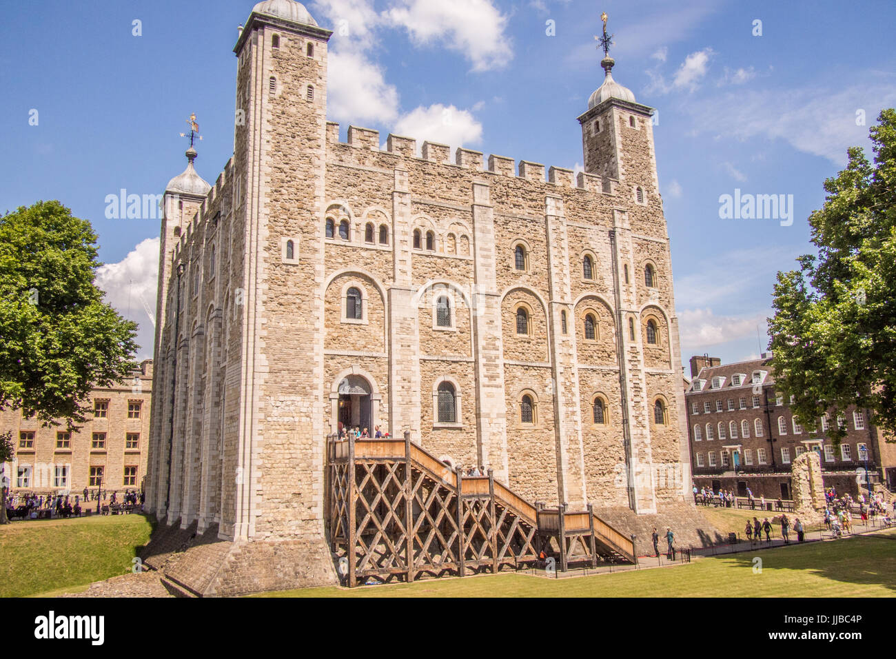 La torre blanca en la Torre de Londres. Foto de stock