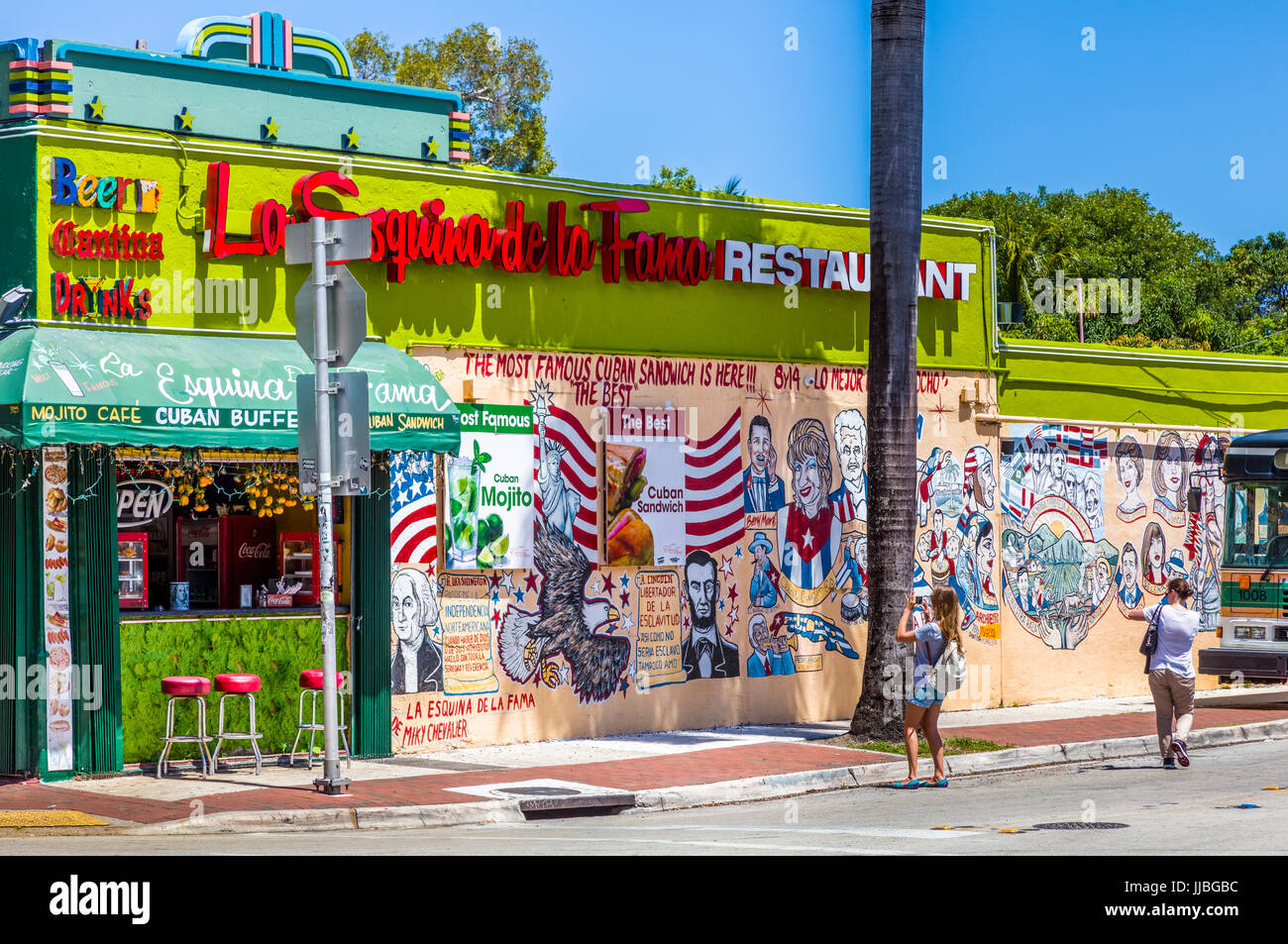 Barrio cubano de la Pequeña Habana en Miami, Florida Foto de stock