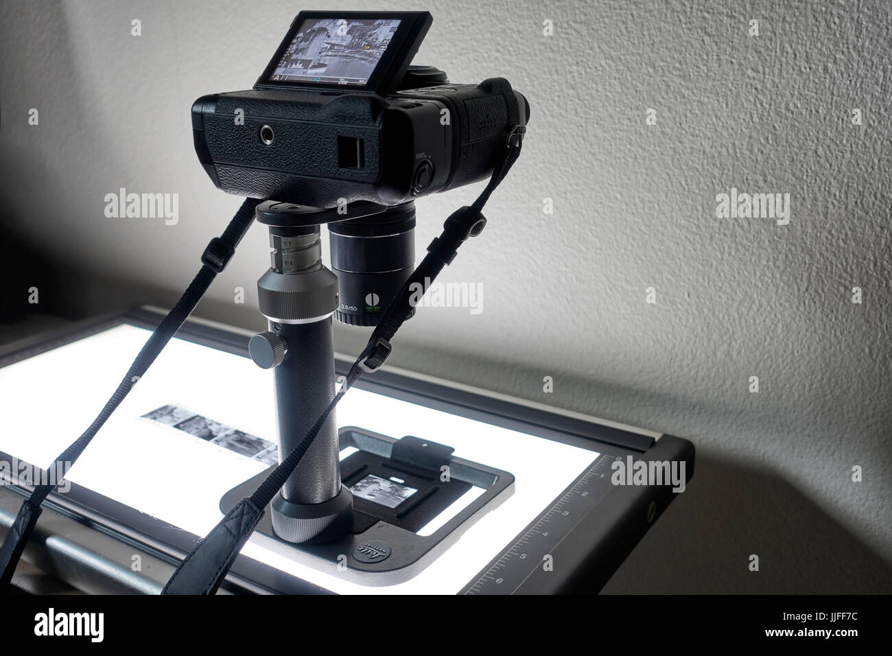 Digital film scanner fotografías e imágenes de alta resolución - Alamy