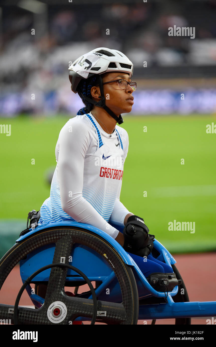 Kare Adenegan en el inicio de la carrera en silla de ruedas T34 400m en el Campeonato Mundial de Atletismo en Londres Foto de stock