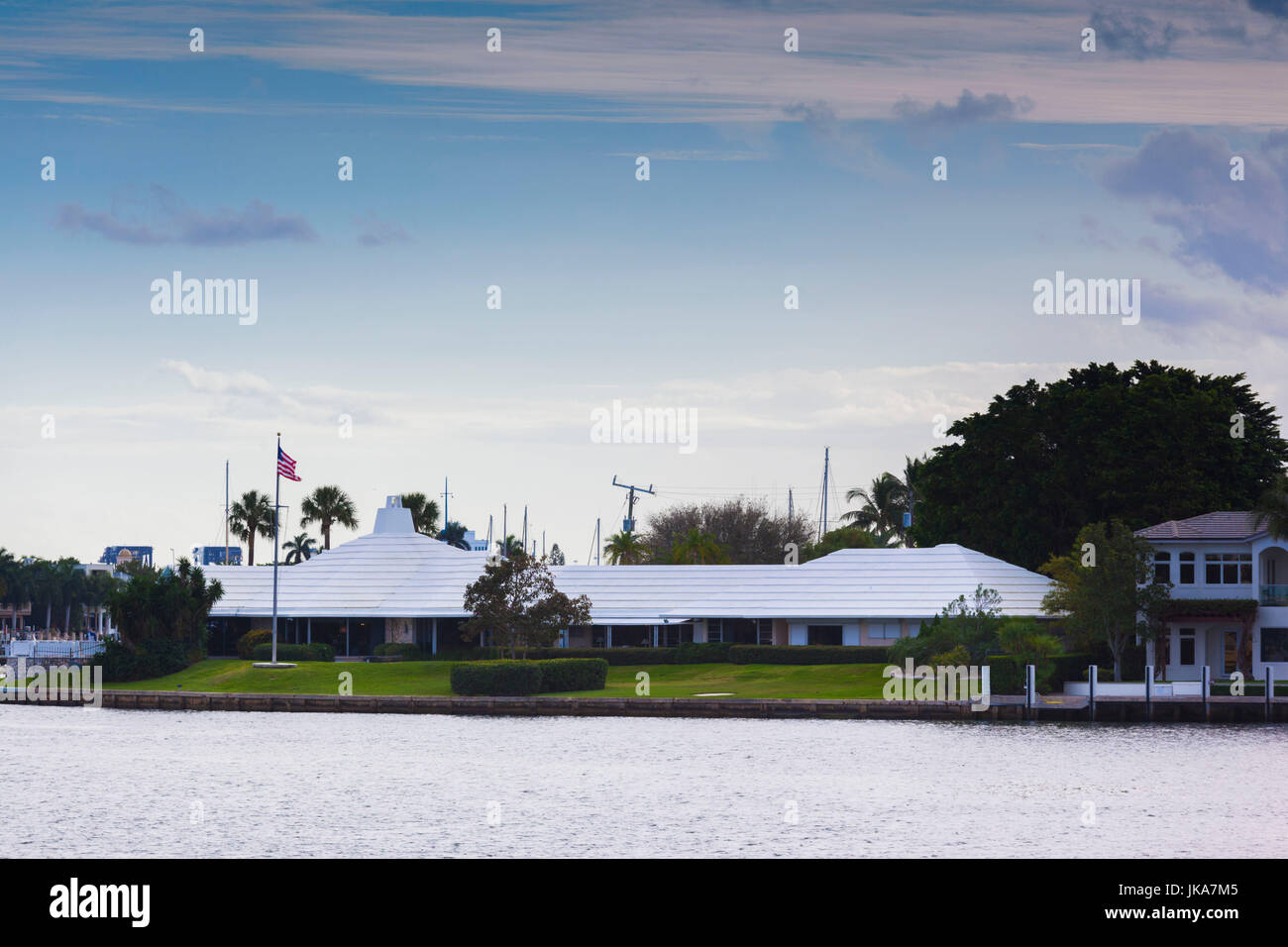 Ee.Uu., Florida, Fort Lauderdale, antigua casa frente al canal de las estrellas de cine Lucille Ball y Desi Arnaz Foto de stock