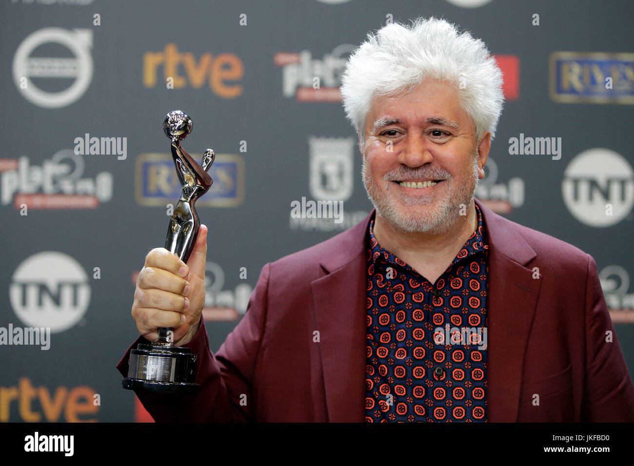 Pedro Almodóvar durante el photocall premios de platino 2017 en Madrid el sábado 22 de julio de 2017. Foto de stock